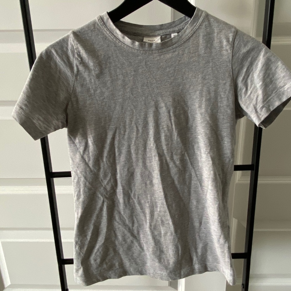 KOTN Essential Short Sleeve Tee